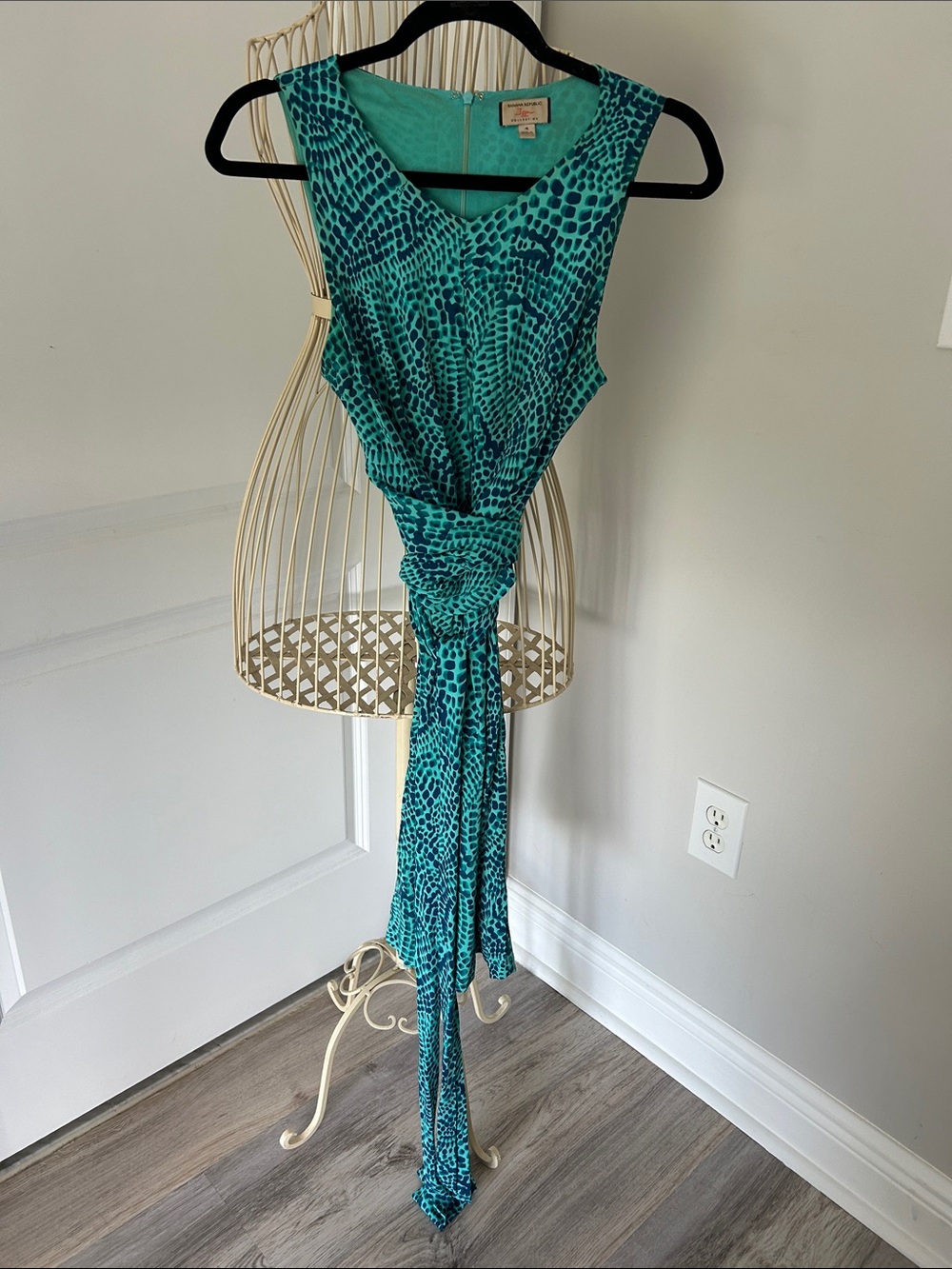 Banana Republic Teal Animal-Print Sleeveless Maxi Dress